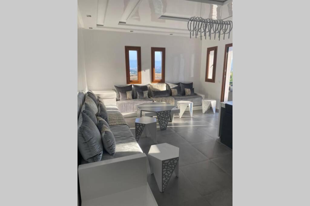 Appartement De 103M2 Dans Complexe Balneaire Lilac'S Garden Cabo Negro Exteriér fotografie